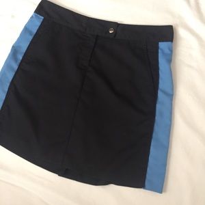 IZOD Black Blue Skort Sz 4 Skirt Shorts Golf